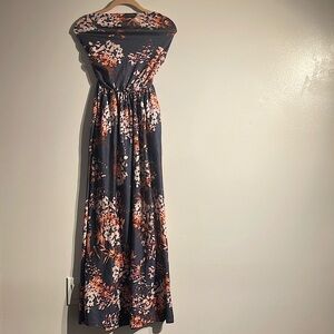 Halter maxi dress with pockets